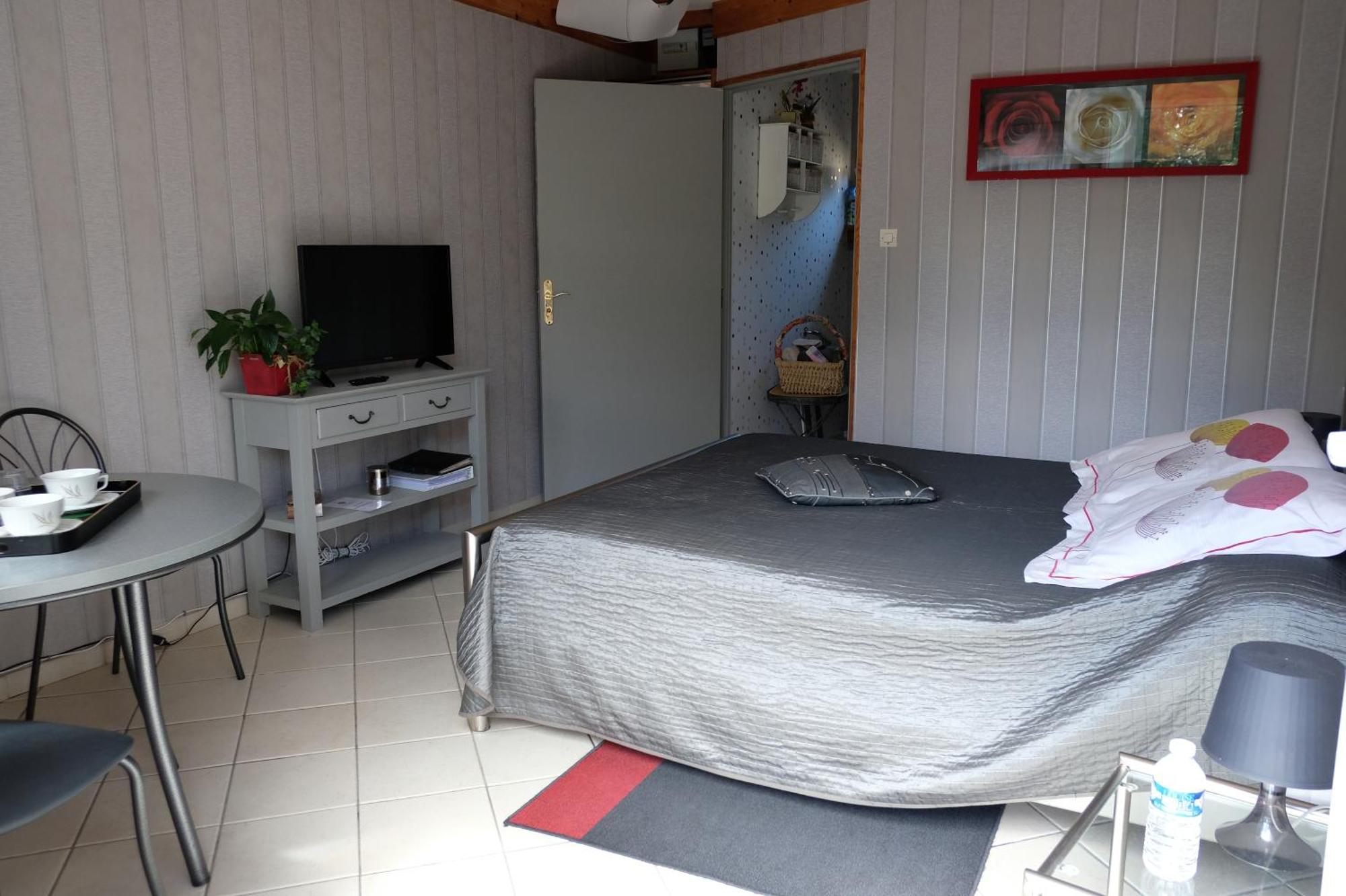 Les Charmilles Bed & Breakfast Hazebrouck Eksteriør bilde