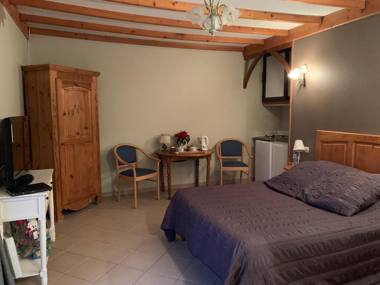 Les Charmilles Bed & Breakfast Hazebrouck Eksteriør bilde